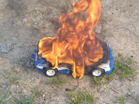 voiture en feu